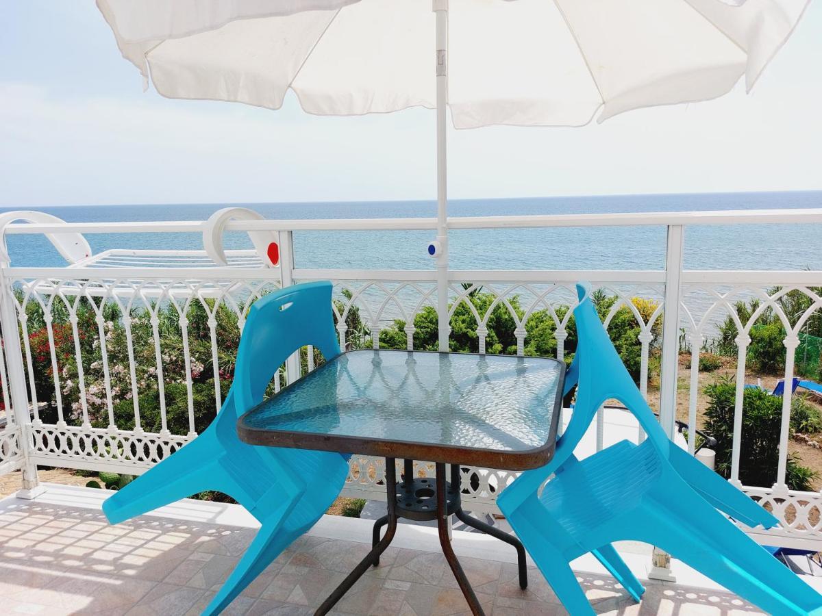 Leta Apartments Agios Georgios  ภายนอก รูปภาพ