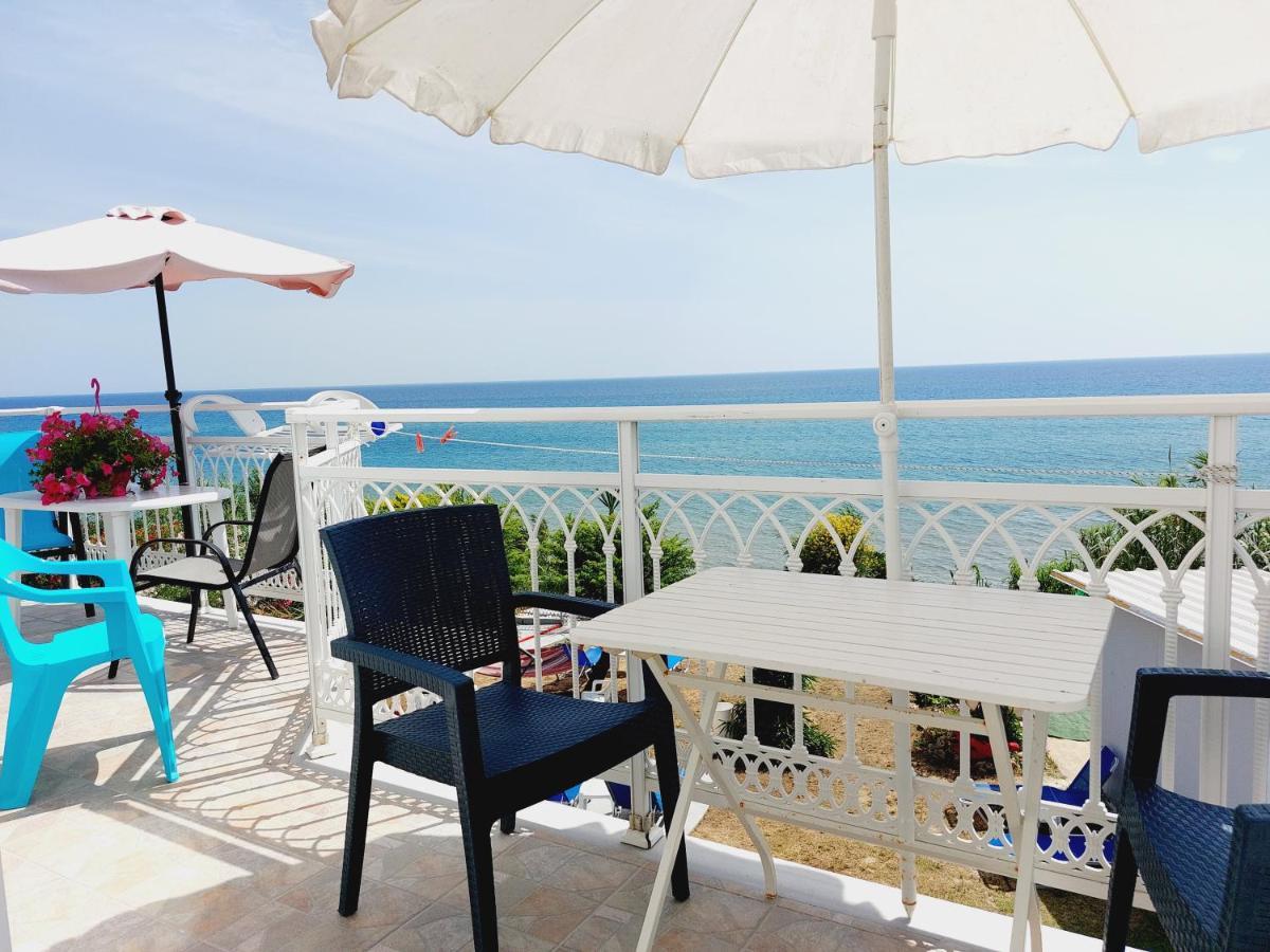 Leta Apartments Agios Georgios  ภายนอก รูปภาพ