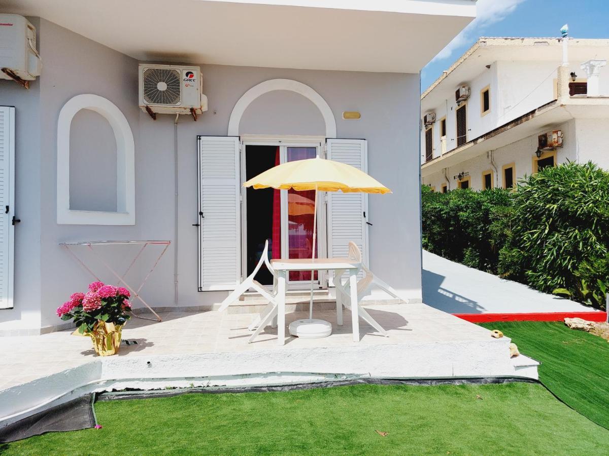 Leta Apartments Agios Georgios  ภายนอก รูปภาพ