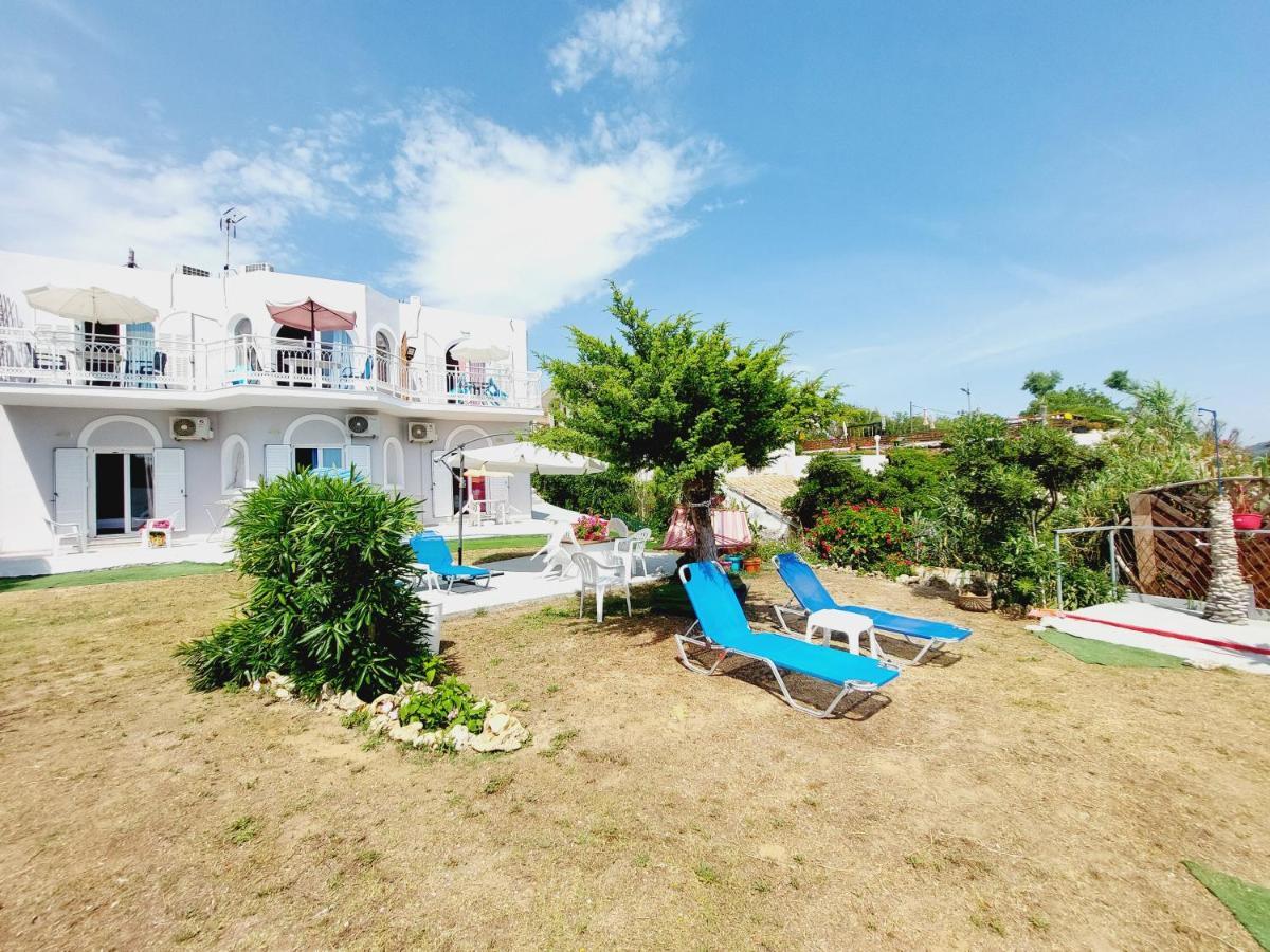 Leta Apartments Agios Georgios  ภายนอก รูปภาพ