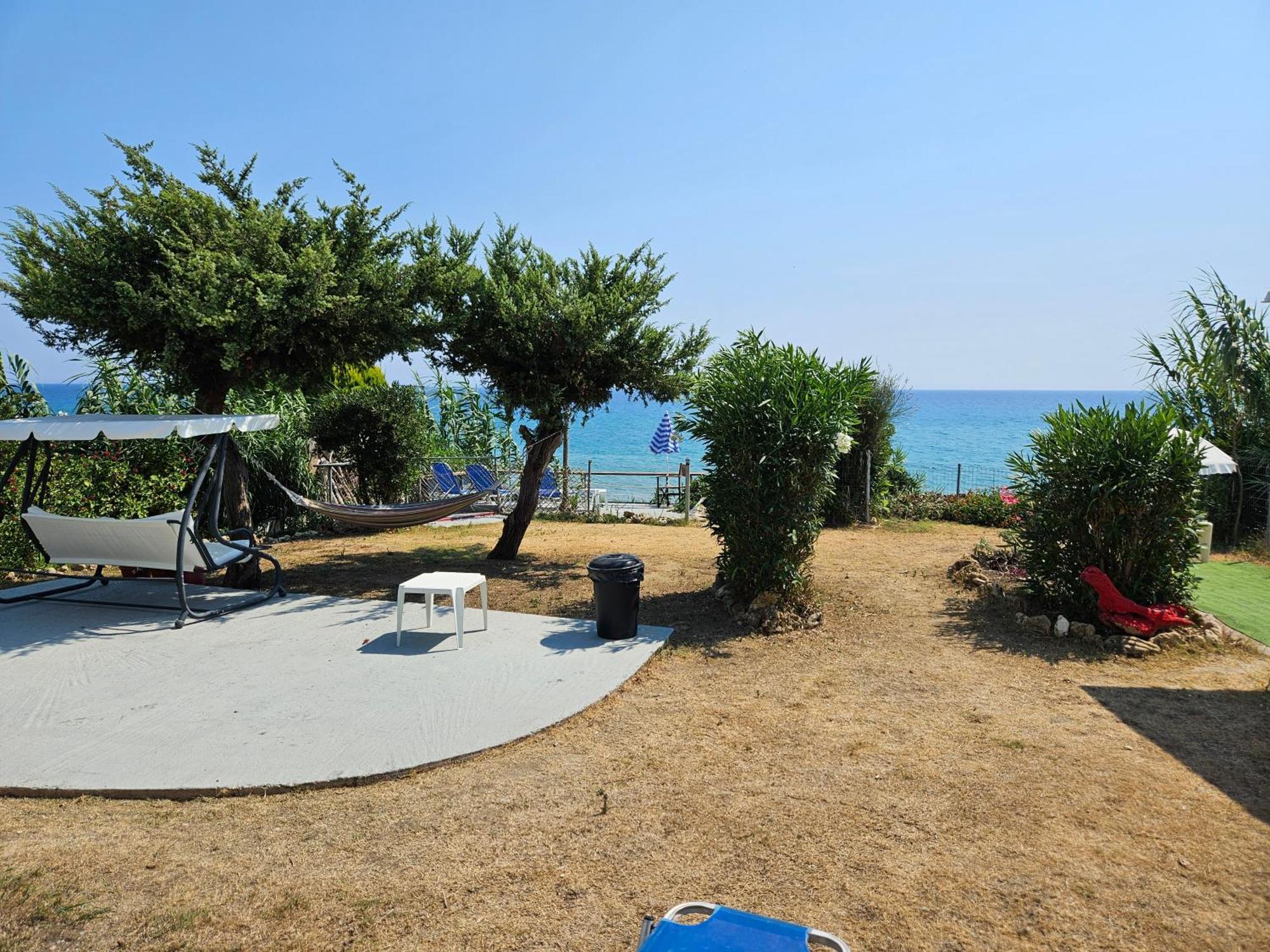 Leta Apartments Agios Georgios  ภายนอก รูปภาพ